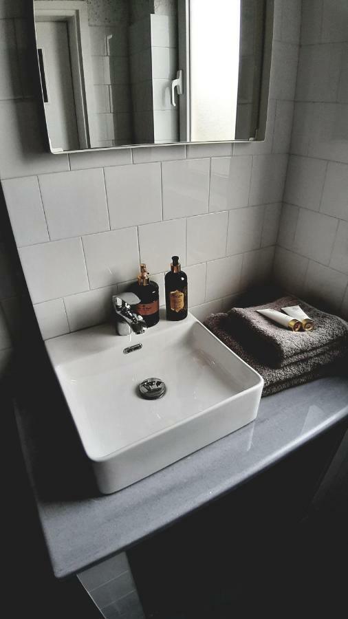 21 Suites Deluxe Stay Near The Airport Μαρκόπουλο Εξωτερικό φωτογραφία