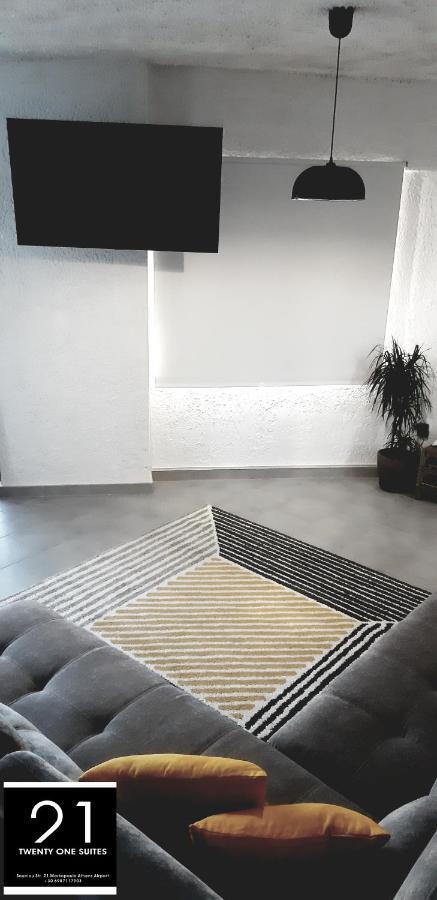21 Suites Deluxe Stay Near The Airport Μαρκόπουλο Εξωτερικό φωτογραφία